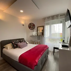 Gare Part Dieu Apartment